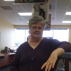 Meet your Posher, Linda